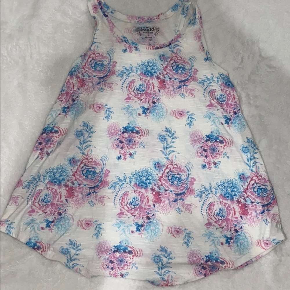 White floral summer tank top!